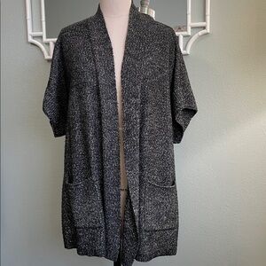 CHICOS SIZE 3 BLACK AND WHITE SWEATER CARDIGAN Cotton Blend